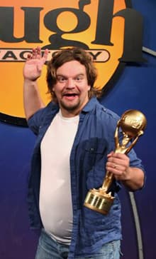 File:Ismo_laugh_factory_2014.jpg