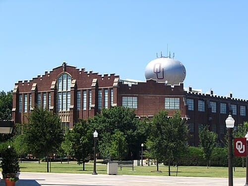 McCasland Field House, home of OU's volleyball and wrestling teams.