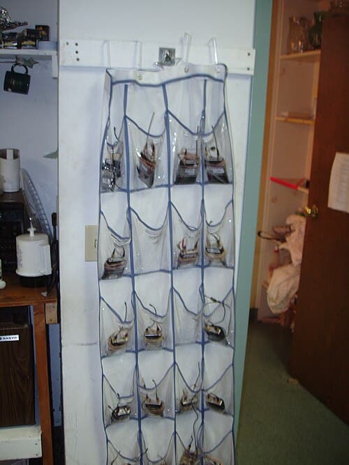 Radio microphones have become the norm in live theatre since Cats.[337]