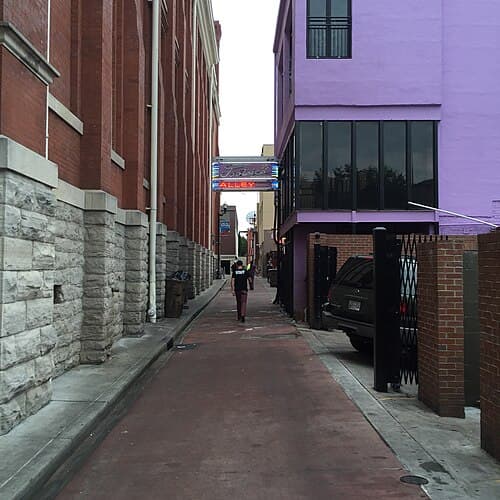 Alley between Ryman Auditorium and the rear of Broadway "Honky Tonks", including Tootsie's Orchid Lounge