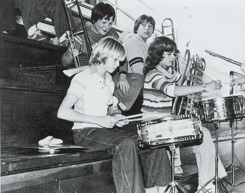 Cobain (in front) playing snare drum at Montesano High School in 1981