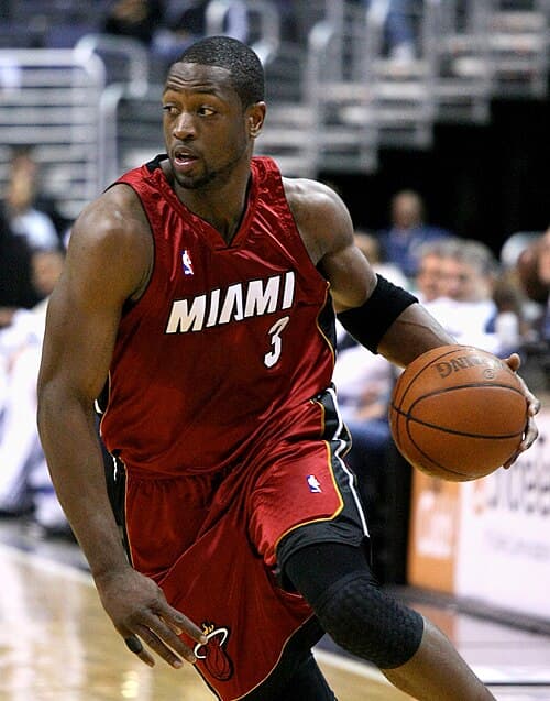 File:Dwyane_Wade.jpg