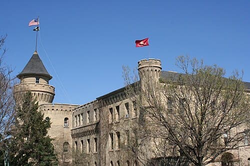 University of Minnesota Armory, home of the Gophers from 1896 to 1925, as it looks today.
