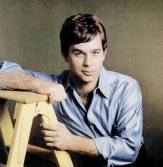 File:Lou_Christie.png