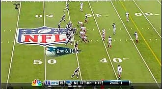 The scoring banner used from 2012 to 2014, starting with the 2011 NFL Wild Card playoffs to Week 17 of the 2014 NFL regular season. Notice the addition of timeout indicators at the bottom, and the cleaner and larger looking font in the team's initials.