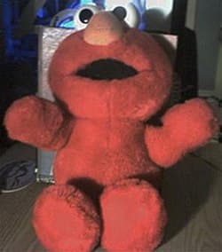 File:Tickle_me_elmo.jpg